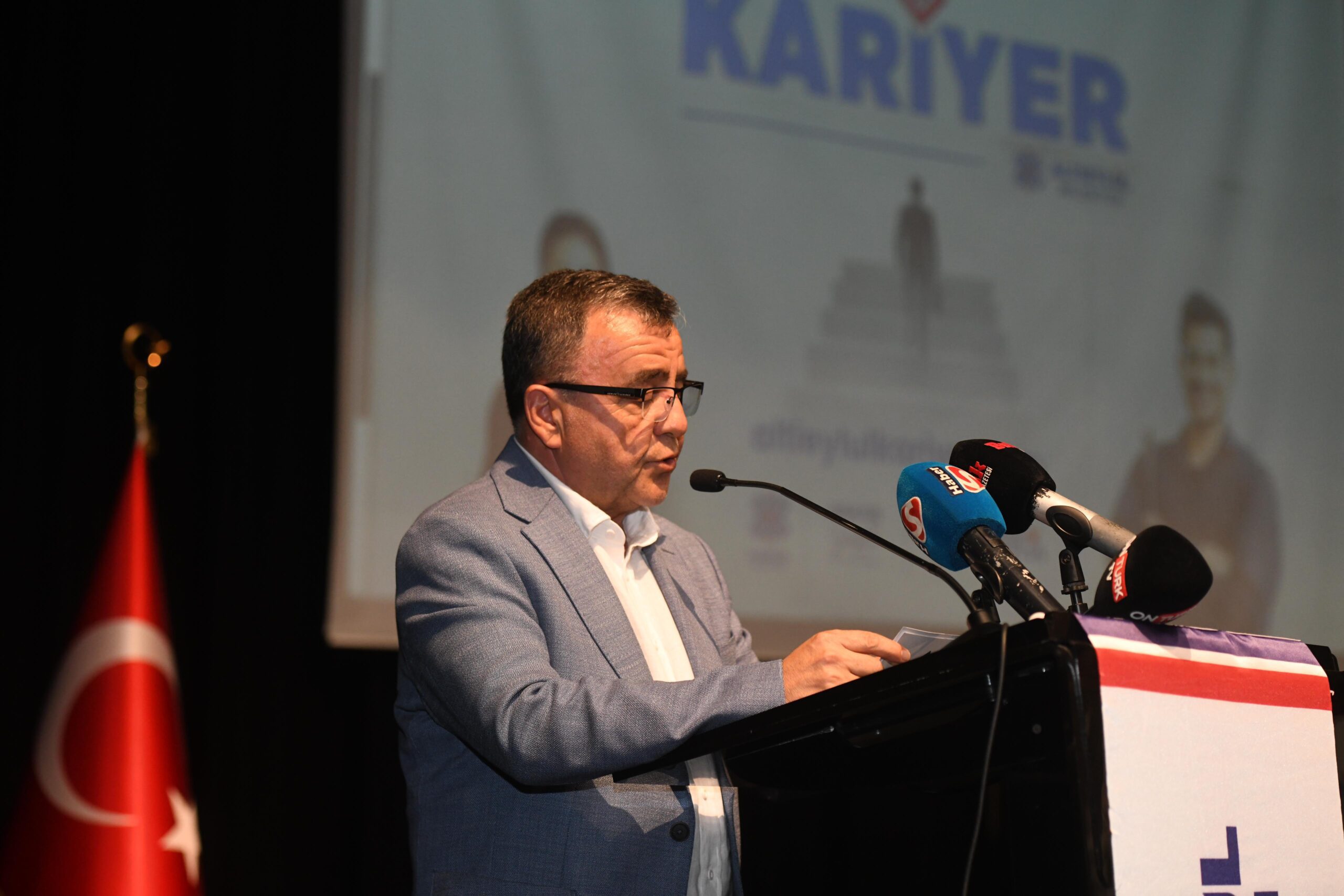 Altıeylül Belediyesi’nin “Altıeylül Kariyer” projesi hayata geçirildi