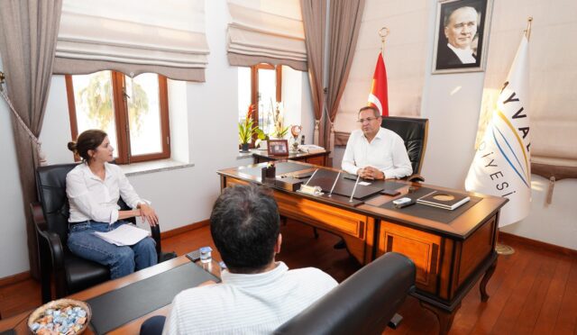 Kültür ve Turizm Bakanlığı Uzmanları, UNESCO Dünya Mirası ve Alan Yönetimi Süreçleri Hakkında Görüşmek Üzere Ayvalık’a geldi. (1)