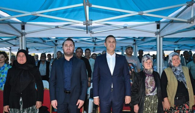 balikesir_buyuksehir_belediyesi_ciftcinin_yuzunu_guldurdu_3