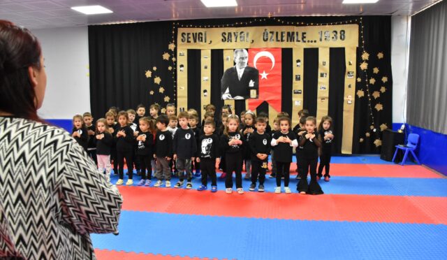 balikesirde_ataya_saygi_etkinliklerine_yogun_ilgi_2