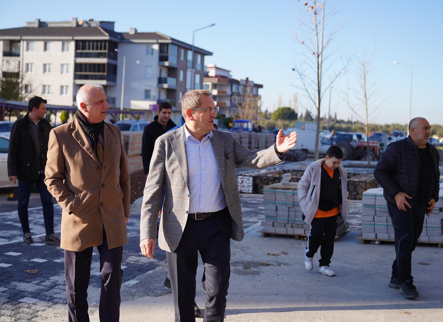 Altınova Kapalı Pazaryeri’ne son dokunuşlar…