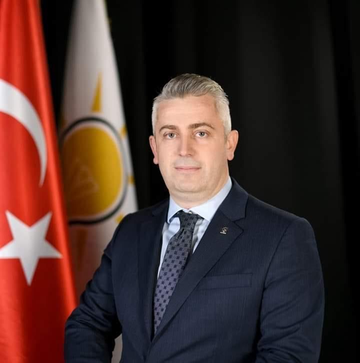 Ak Parti Karesi İlçe Başkanı Hakan AKA: “Mesut Akbıyık, Ekmeğini Yediğin İnsanlara Bu Yapılmaz!”