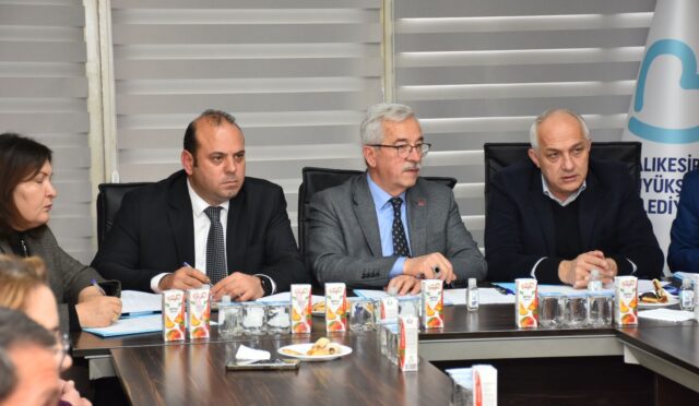 balikesirde_muhtarlar_bulusmasi_suruyor_1