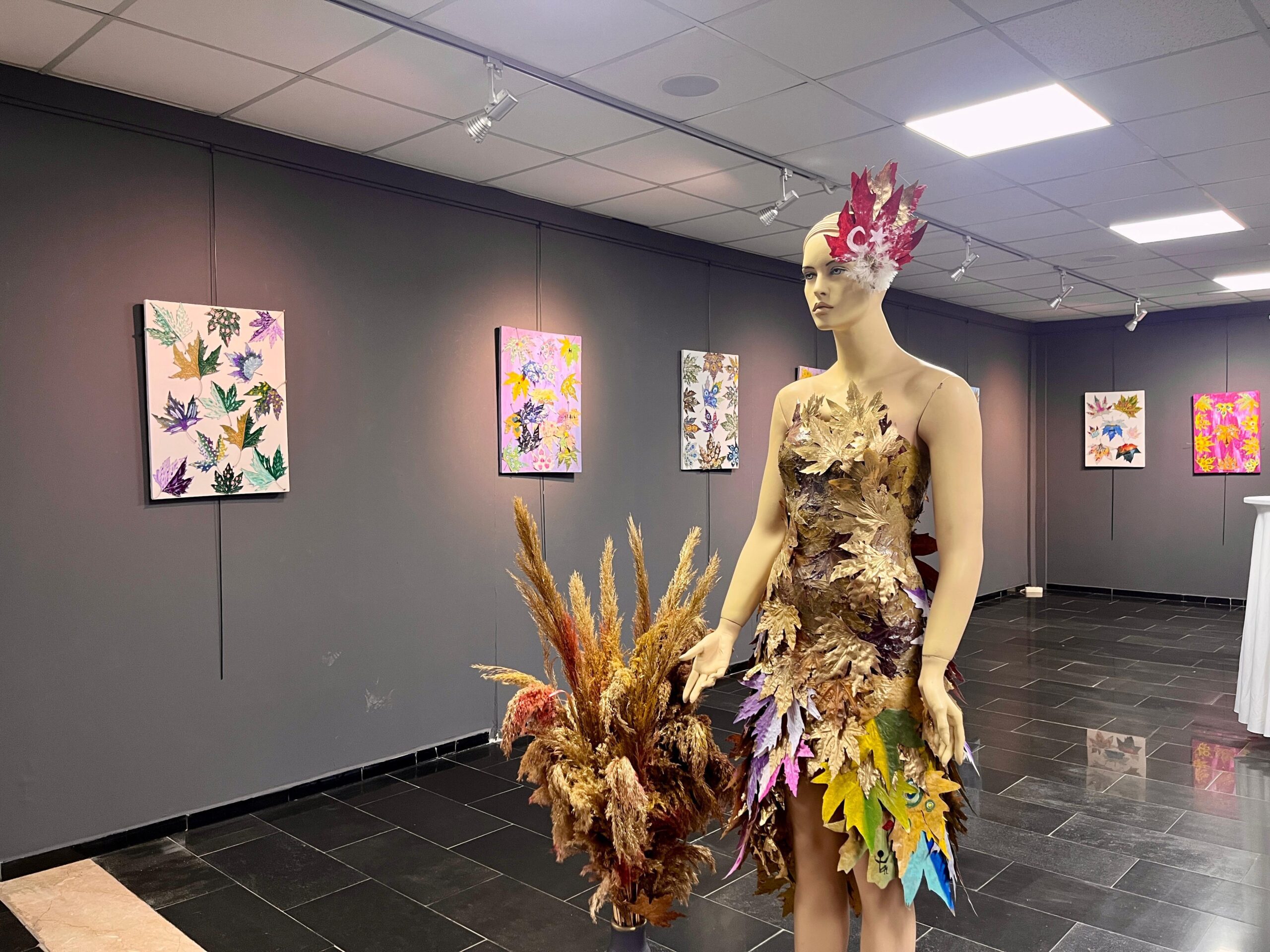 Özel bireylerden Engelsizim sergisi