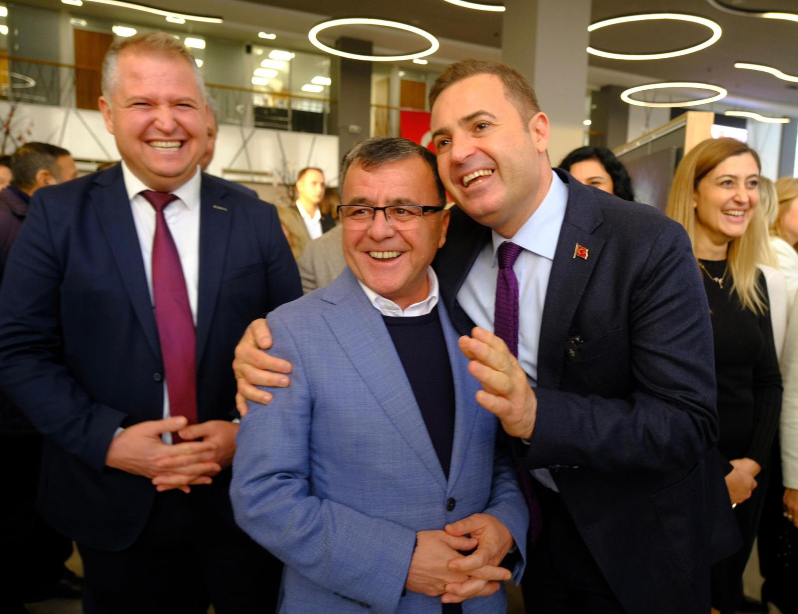 BAŞKAN ŞEHİRLİ, ALTIEYLÜL’Ü CANLI YAYINDA ANLATTI