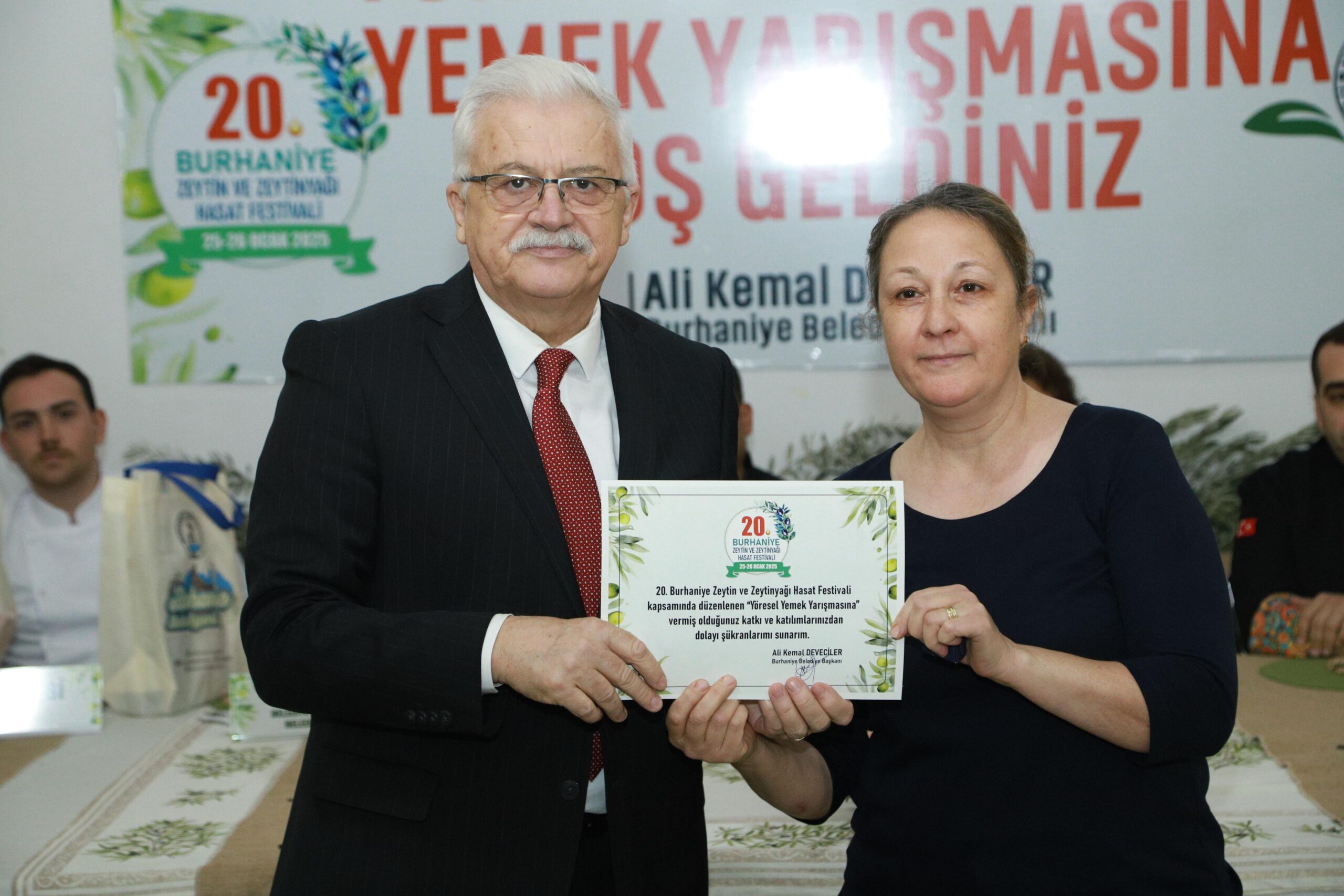 BURHANİYE’DE LEZZETLER YARIŞTI