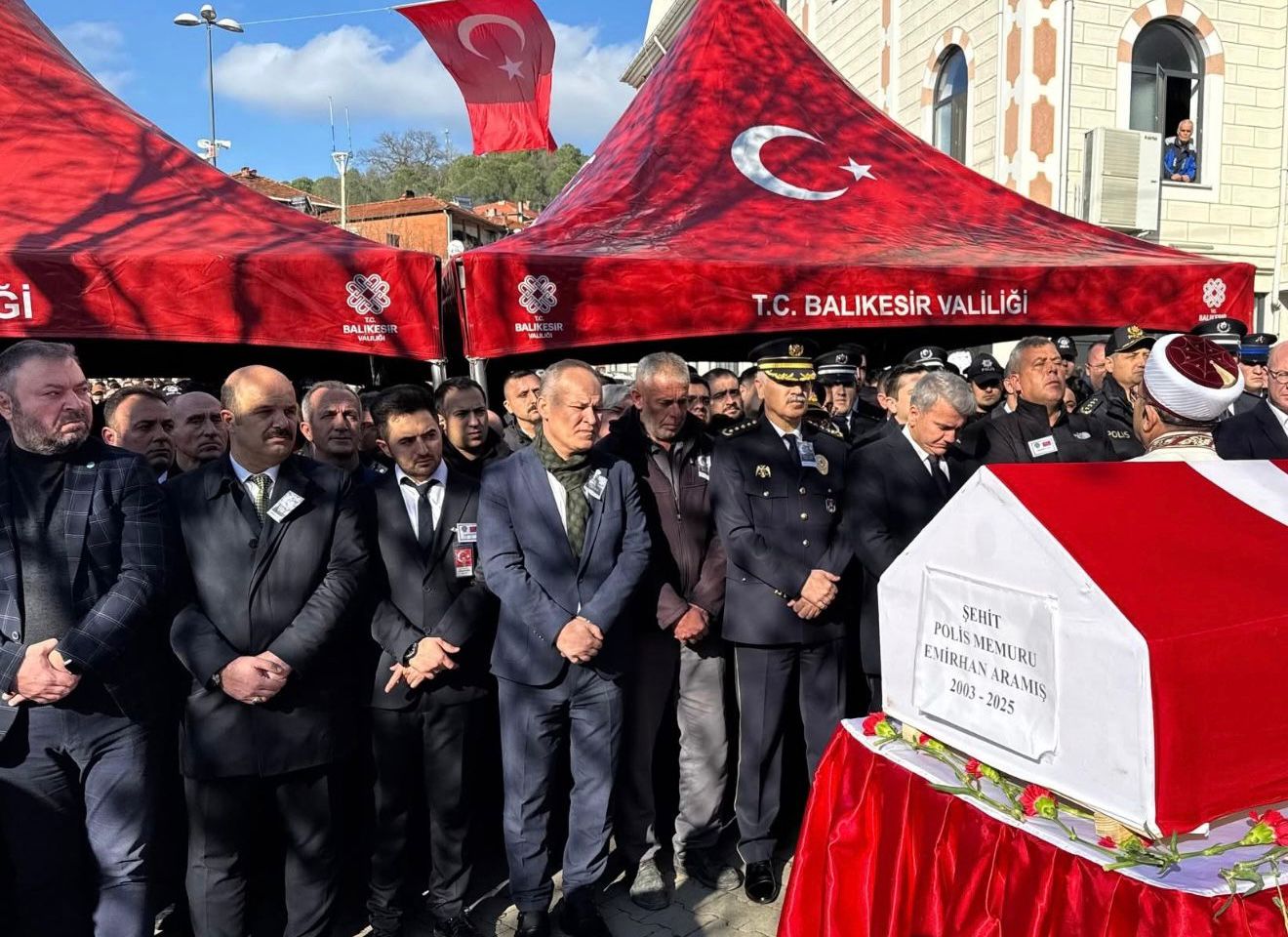 Balıkesir İl Başkanı Hasan Fehmi Yörük: “Şehidimiz Emirhan Aramış’ı Minnetle Uğurladık”