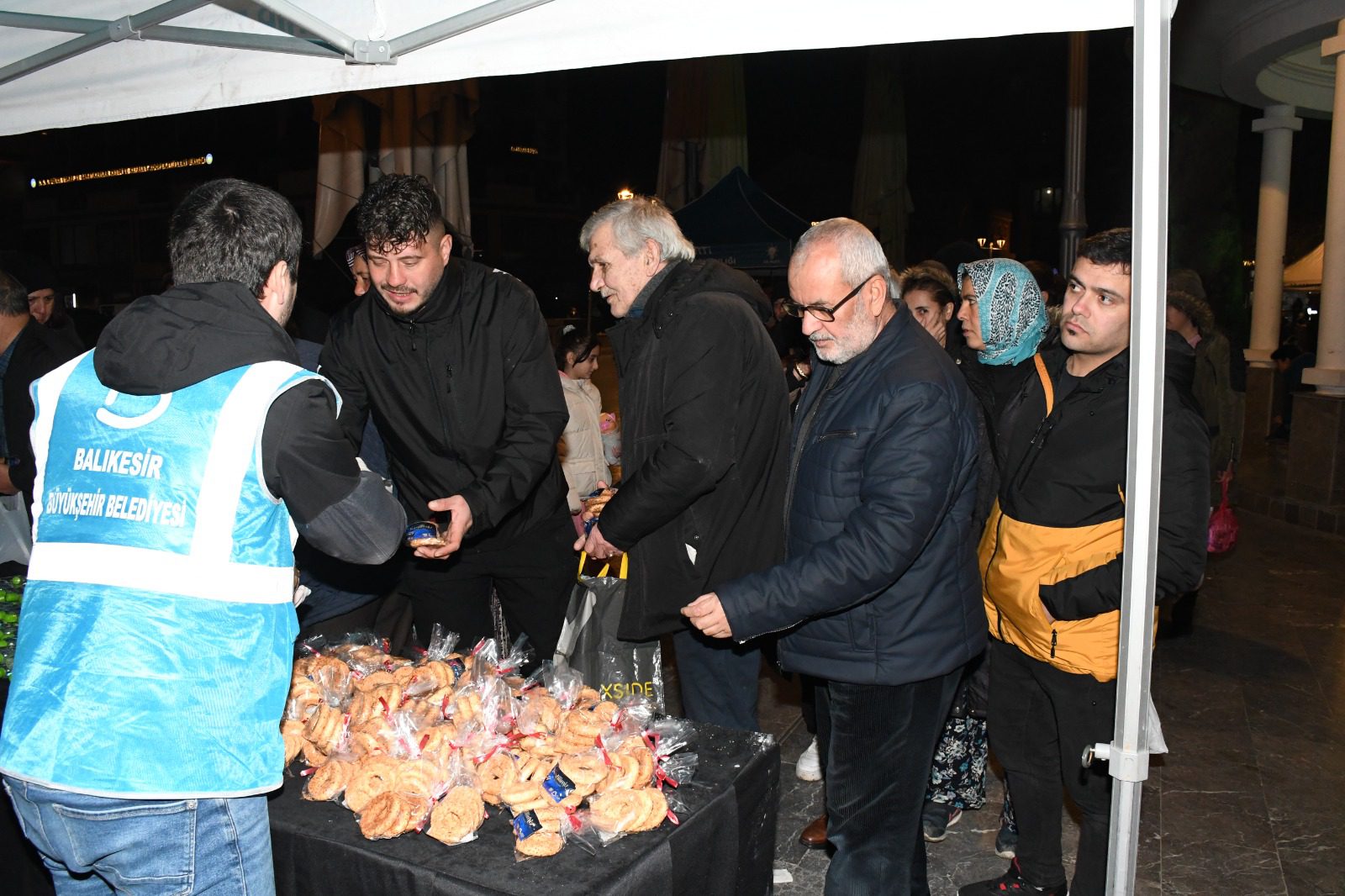 Miraç Kandili’nde 20 bin kişiye lokma hayrı