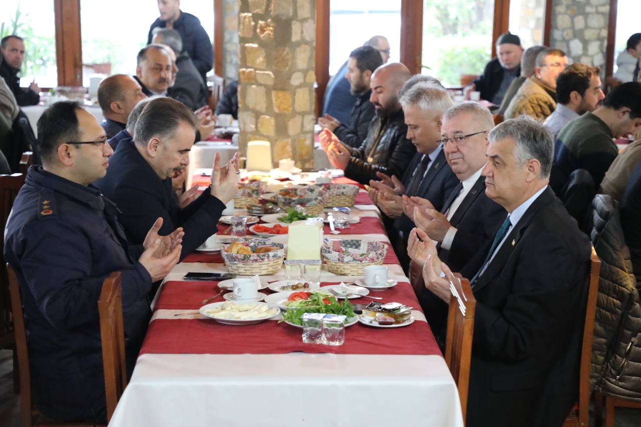 BAŞKAN ERTAŞ: “CAMİLERİMİZ RAMAZAN AYINA HAZIR”