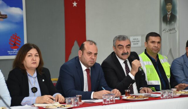 buyuksehirde_muhtarlarla_guclu_koordinasyon__4