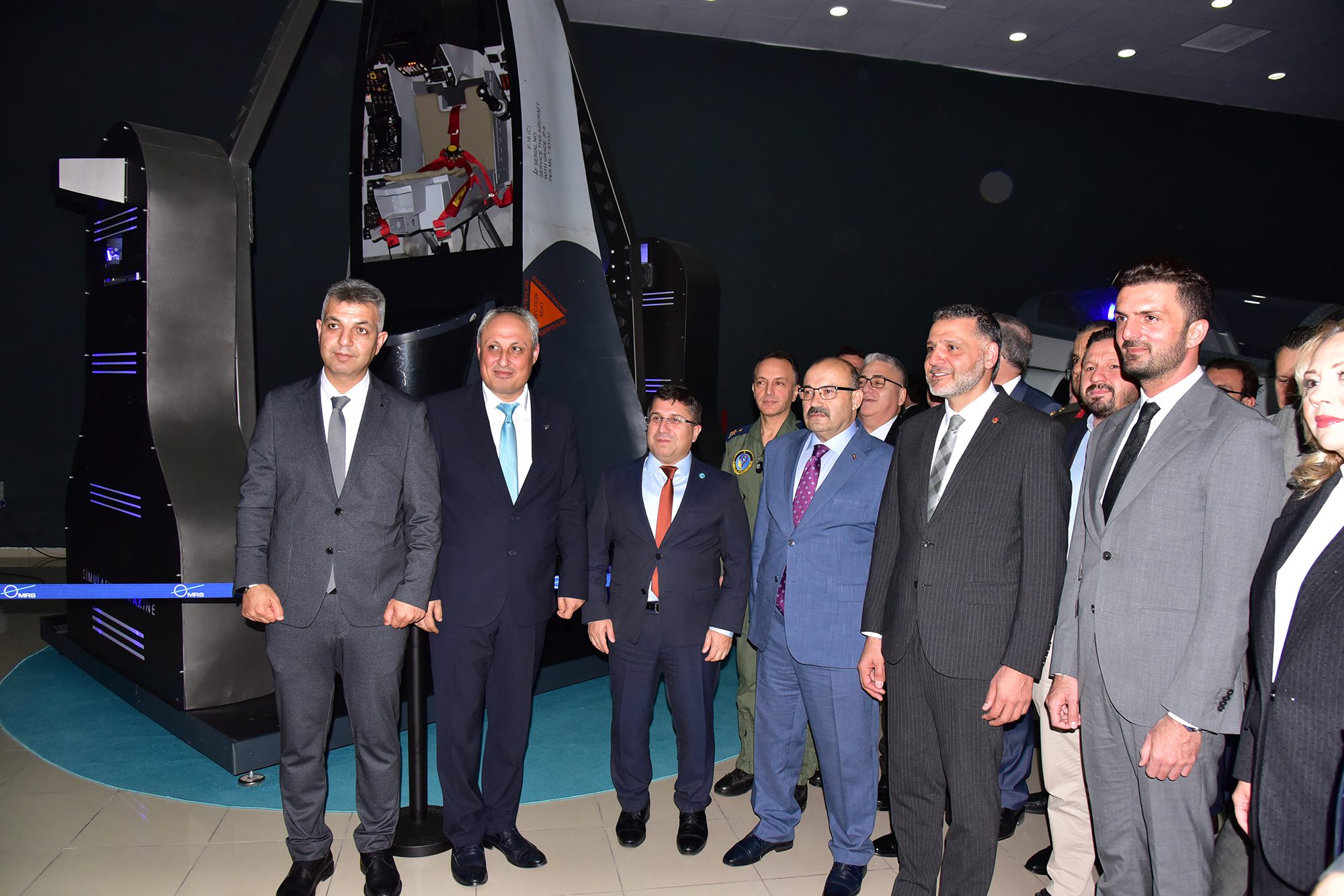 Balıkesir Üniversitesinin TÜBİTAK Başarısı: Türkiye’nin Havacılık Eğitimine Yön  Verecek Yeni Nesil Uçuş Simülatörü Geliyor!