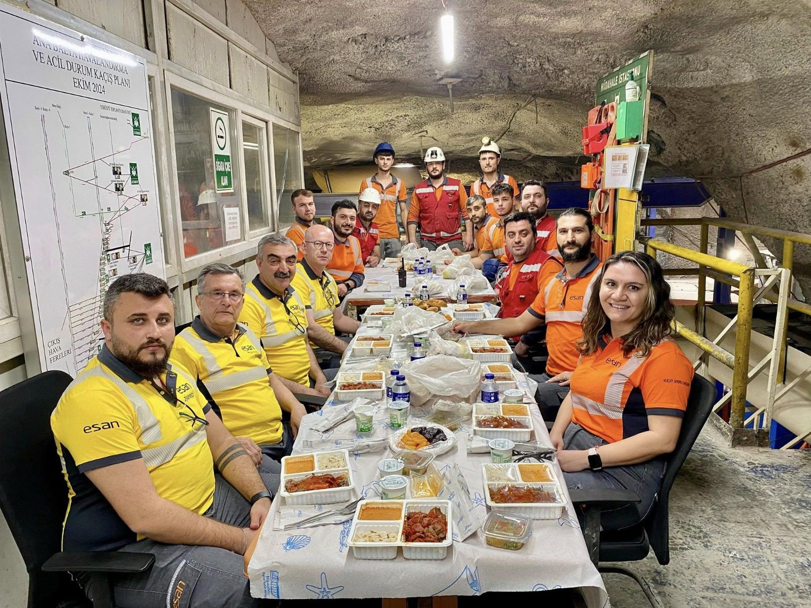 CHP’Lİ SERKAN SARI BALYA’DA MADENCİLERLE İFTAR YAPTI