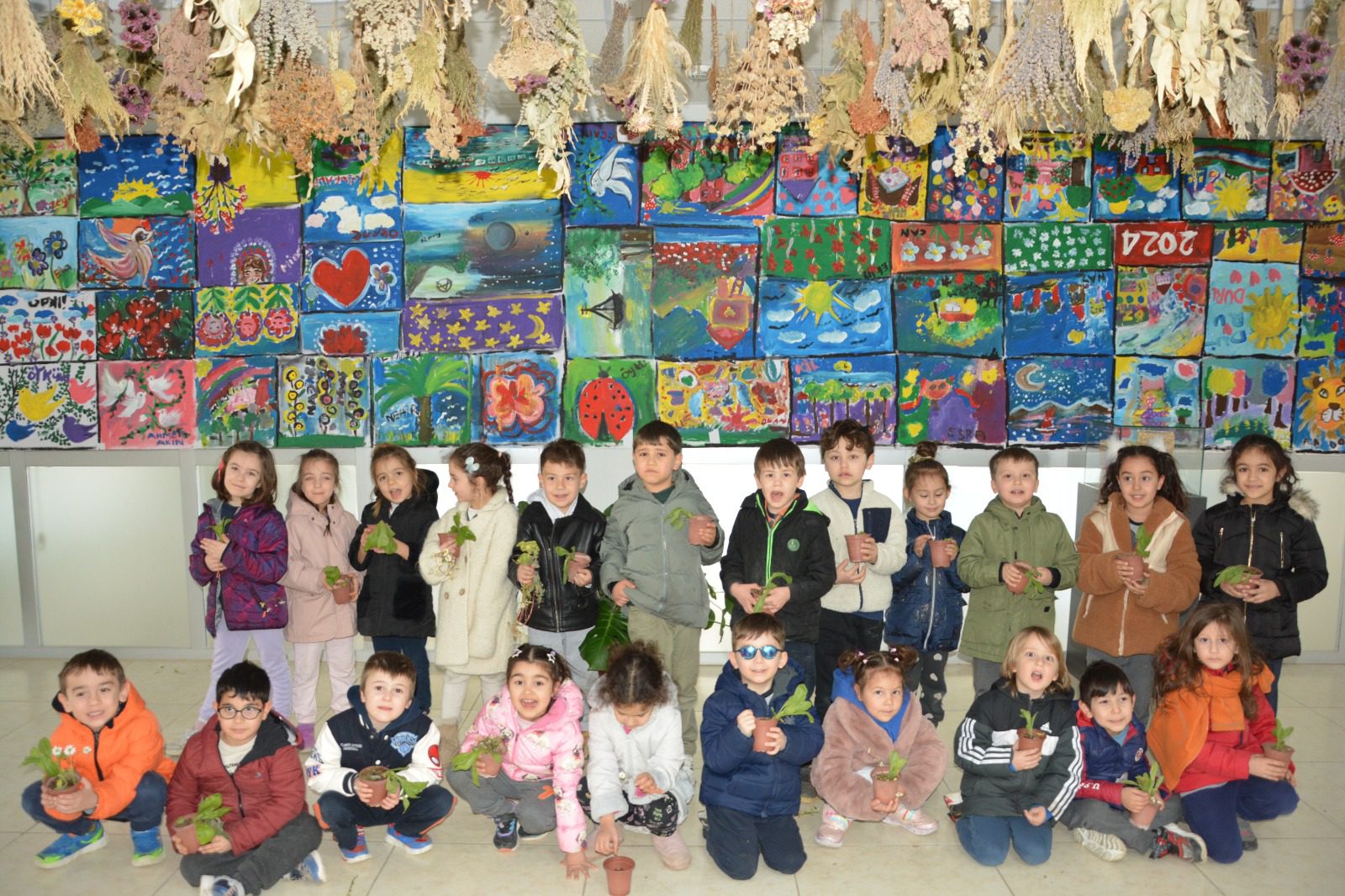 Minik öğrenciler BAÇEM’de bitkilerle tanıştı