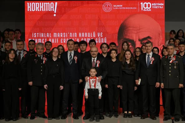 Balıkesir Valisi İsmail Ustaoğlu 12 Mart İstiklal Marşının Kabulü ve M.Akif Ersoyu Anma Mesajı yayınladı.