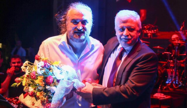 2 - 2025-04-04T192210.662