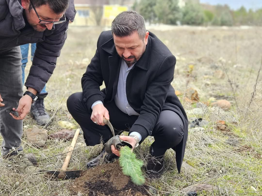 AK Parti İl Başkanı Mehmet Aydemir: “Çiftçimizin Yaraları Sarılıyor”
