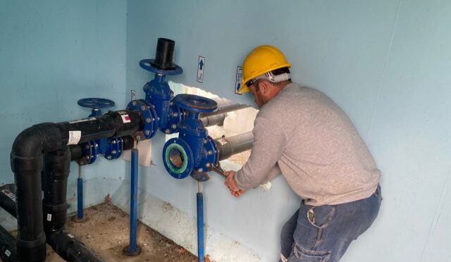 baskan_akin_susurlukta_su_kesintilerini_tarihe_gomuyor_1