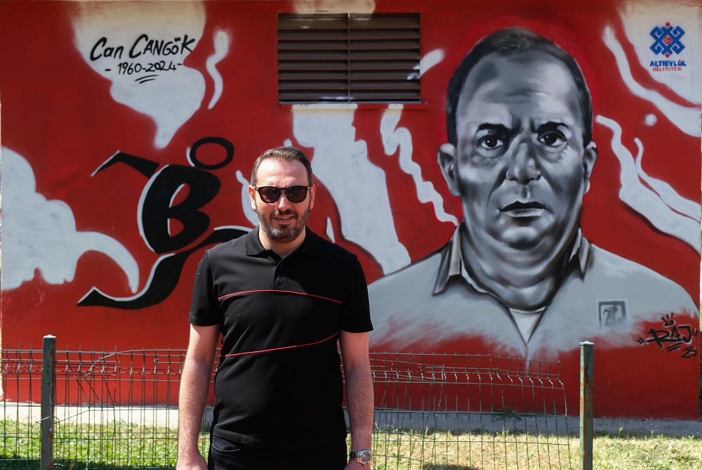 BAŞKAN ŞEHİRLİ’DEN CAN HOCA’YA VEFA