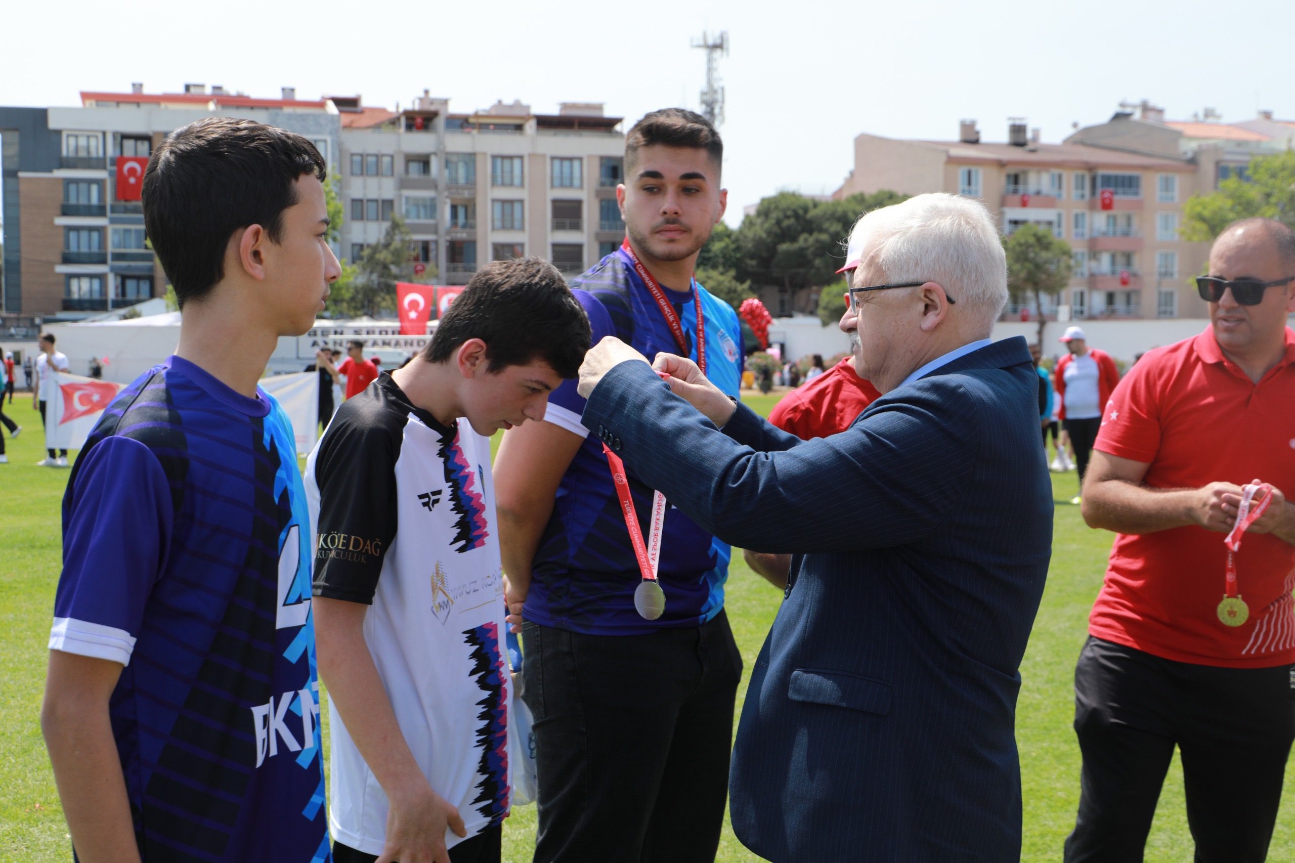 BURHANİYE’DE 19 MAYIS COŞKUSU YAŞANDI