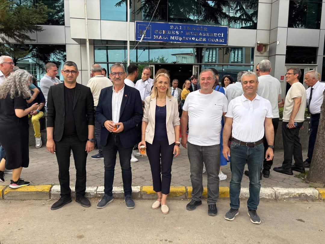 CHP BALIKESİR İL BAŞKANI ERDEN KÖYBAŞI: “MESLEKTAŞLARIMLA BİR ARADA OLMAKTAN ONUR DUYDUM”