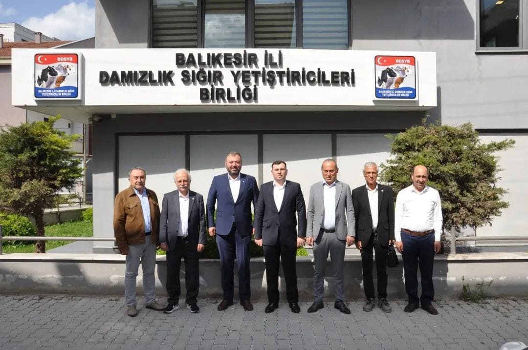 İYİ PARTİ BALIKESİR İL BAŞKANI HASAN FEHMİ YÖRÜK’TEN DAMIZLIK BİRLİĞİ’NE ZİYARET
