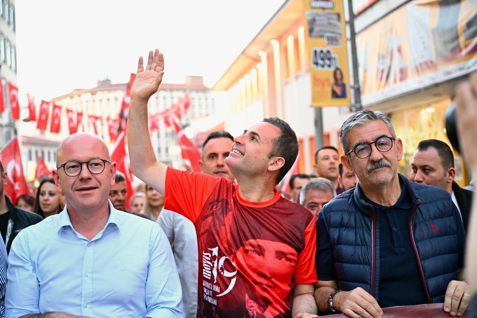 Akın: “Hepimiz Mustafa Kemal’in askerleriyiz hemşehrim”