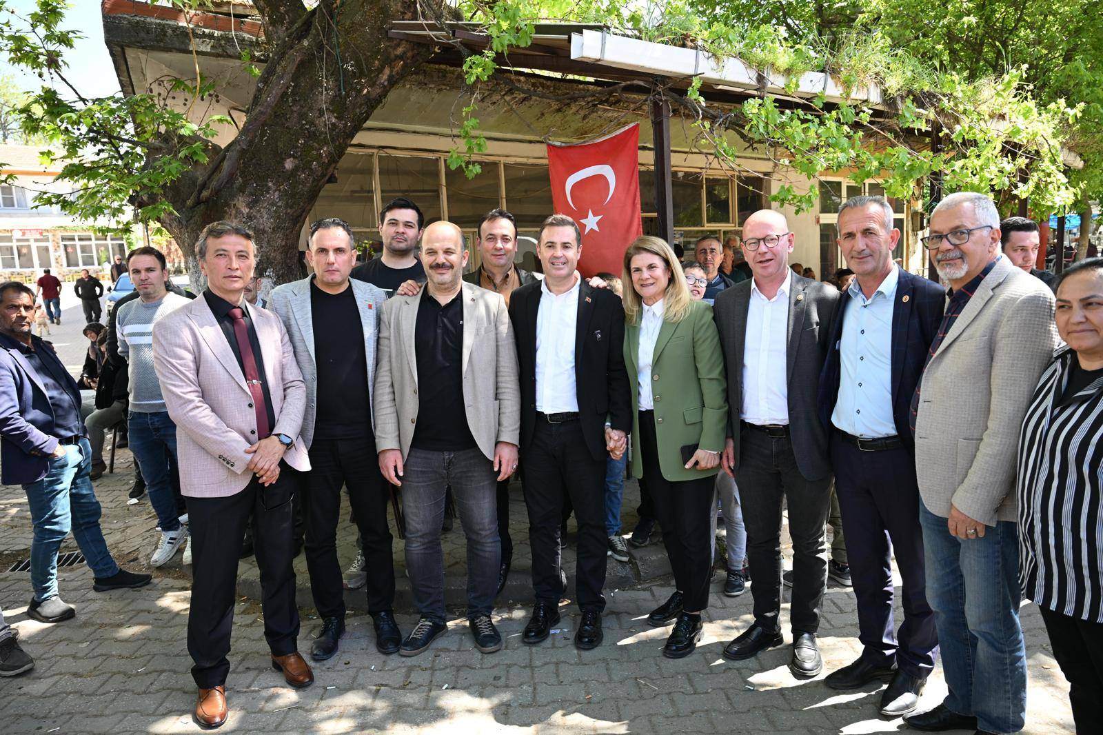 Ahmet Akın, köy hayırlarında vatandaşlarla buluşuyor