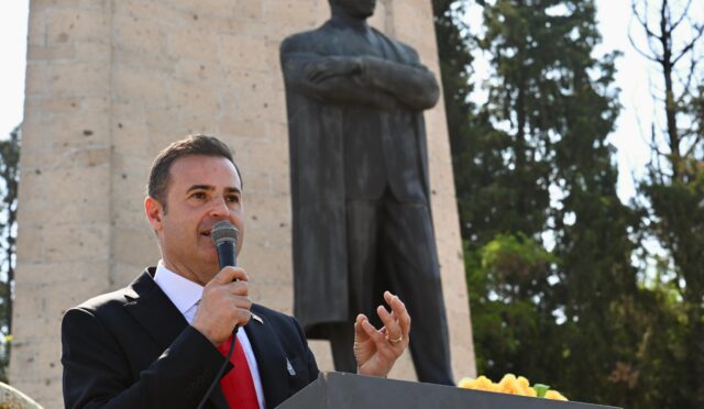 akin_ataturku_anmak_ve_anlamak_hepimizin_boynunun_borcu_2