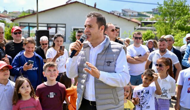 akin_hafta_sonu_mesaisini_koy_hayirlarina_ayirdi_11