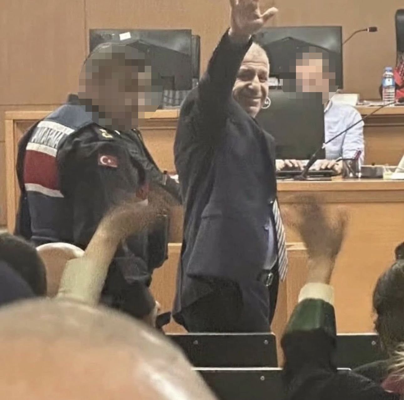 Ümit Özdağ’dan Sezai Temelli hakkında suç duyurusu