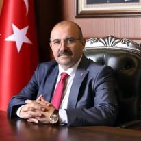 BALIKESİR VALİ’Sİ İSMAİL USTAOĞLU’NUN ANNELER GÜNÜ MESAJI