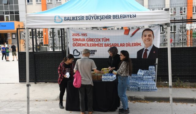 balikesir_buyuksehir_belediyesinden_sinava_giren_ogrencilere_tam_destek_11