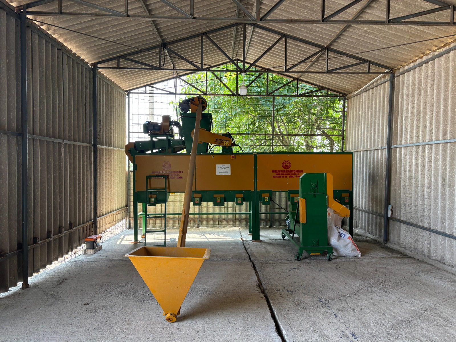 Büyükşehir üreticiye ve tarıma destek olmaya devam ediyor