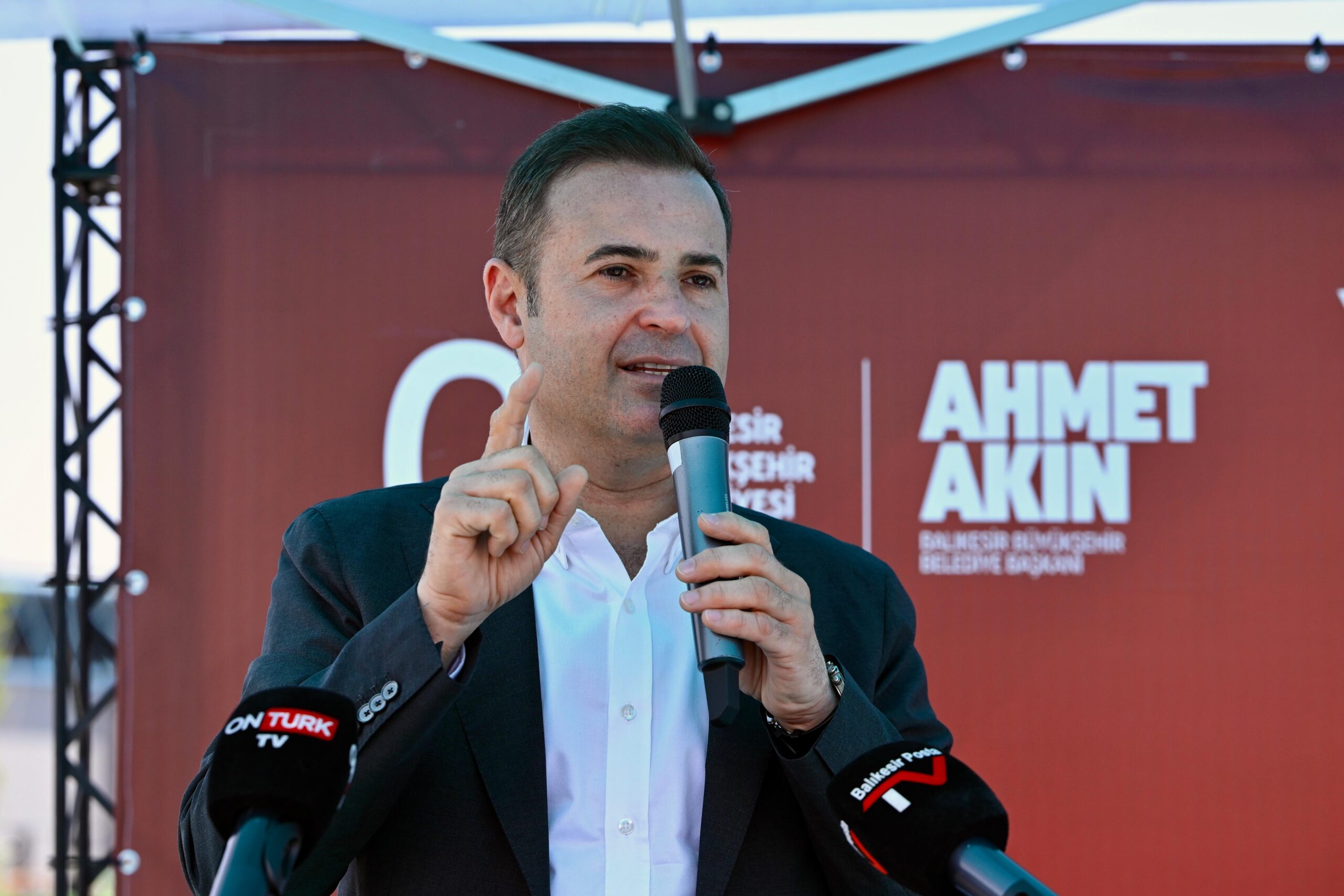 Büyükşehirden 31 kırsal mahalleye Traktöre Monteli Yangın Tankeri desteği