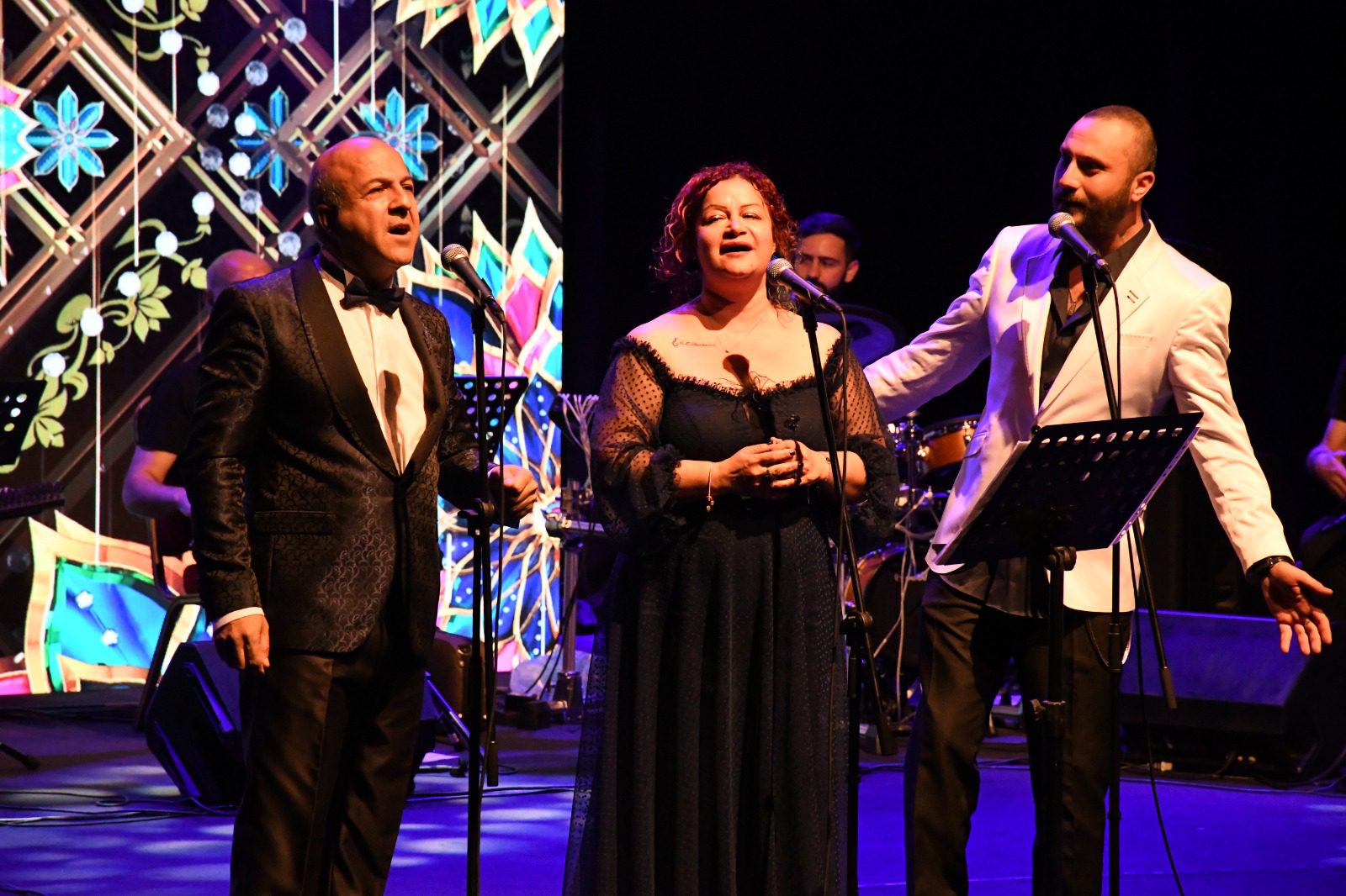 Büyükşehirden şarkılarla dolu akşamlar