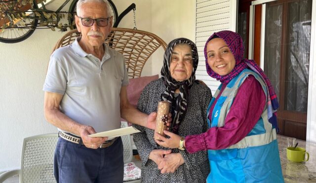 buyuksehirden_sehit_babalarina_anlamli_ziyaret_4