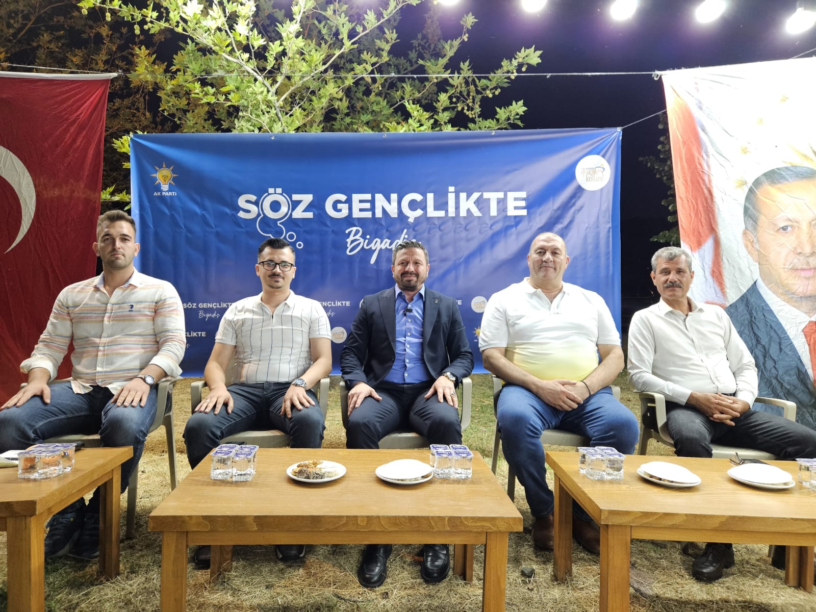 AK Parti Gençlik Kolları Tarafından Dört İlçede Gençlik Buluşmaları Gerçekleştirildi