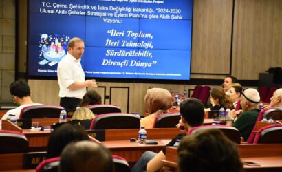 buyuksehirde_personele_akilli_sehir_stratejisi_anlatildi_4