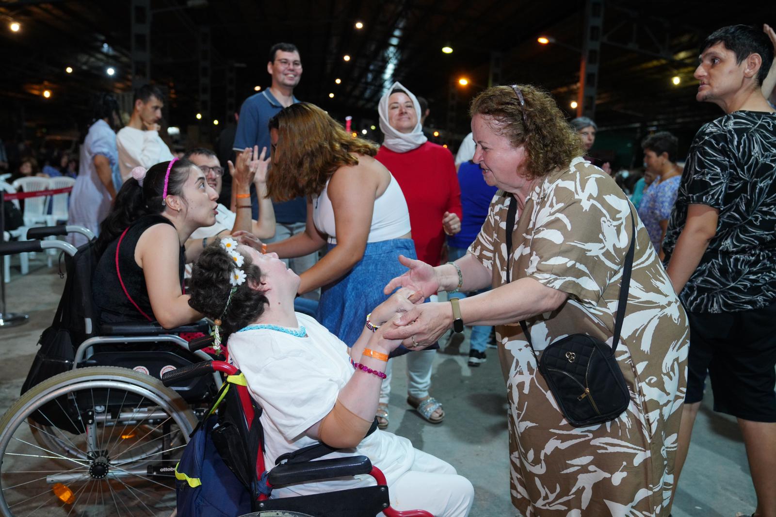 Ayvalık Engelliler Kültür, Sanat ve Spor Etkinlikleri’nin 33’üncüsü Tamamlandı