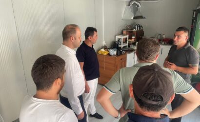 buyuksehir_belediyesi_sindirgili_esnafi_yalniz_birakmiyor_1