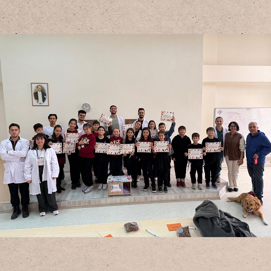 Hayvan Dostu Gençlerden, “Dünya Hayvanları Koruma Günü”nde Veteriner  Fakültesine Ziyaret