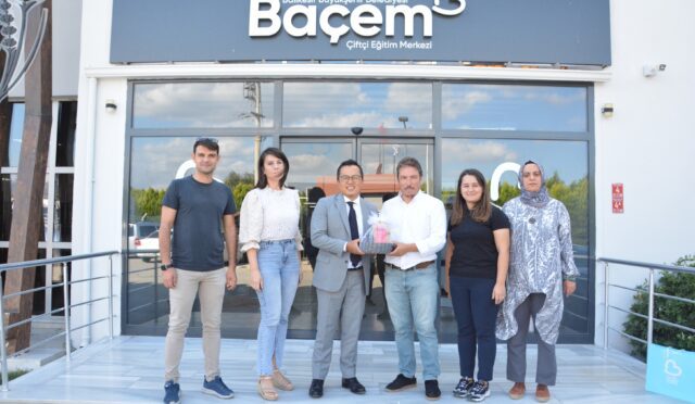 hindistan_baskonsolosu_shiri_mijito_vinitodan_baceme_ziyaret_3_custom