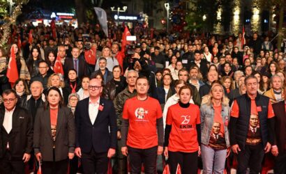 kuvayimilliyenin_sehrinde_cumhuriyet_coskusu__5
