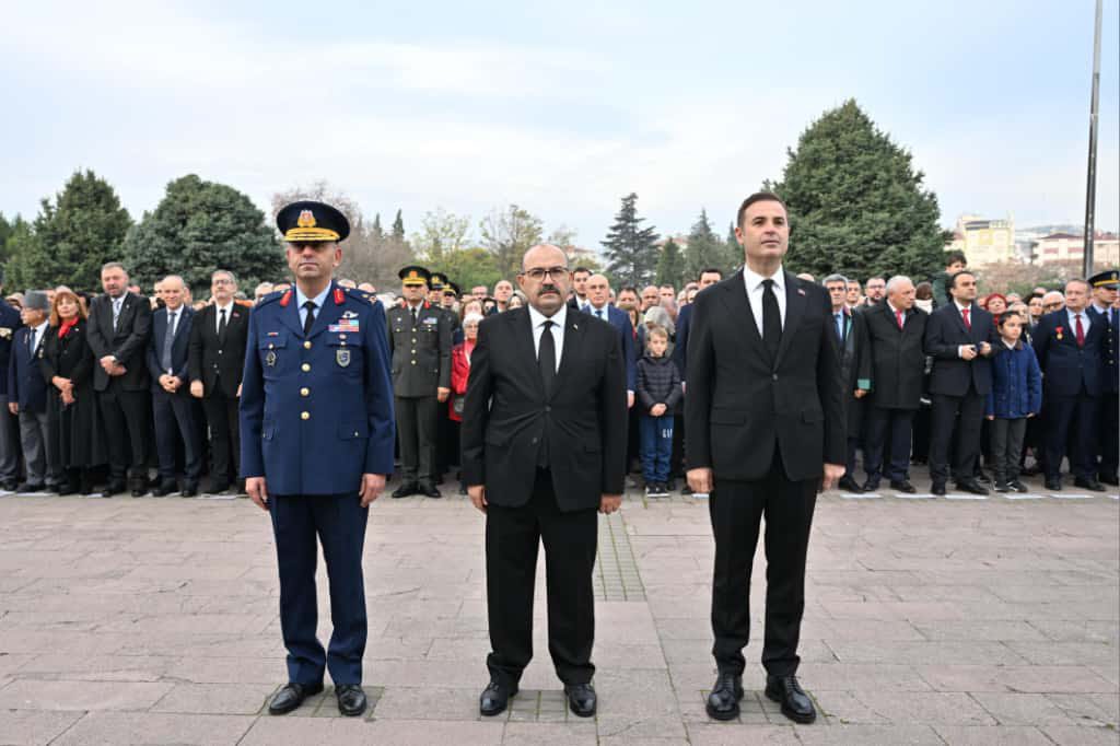 Balıkesir, 10 Kasım’da Ata’sını andı