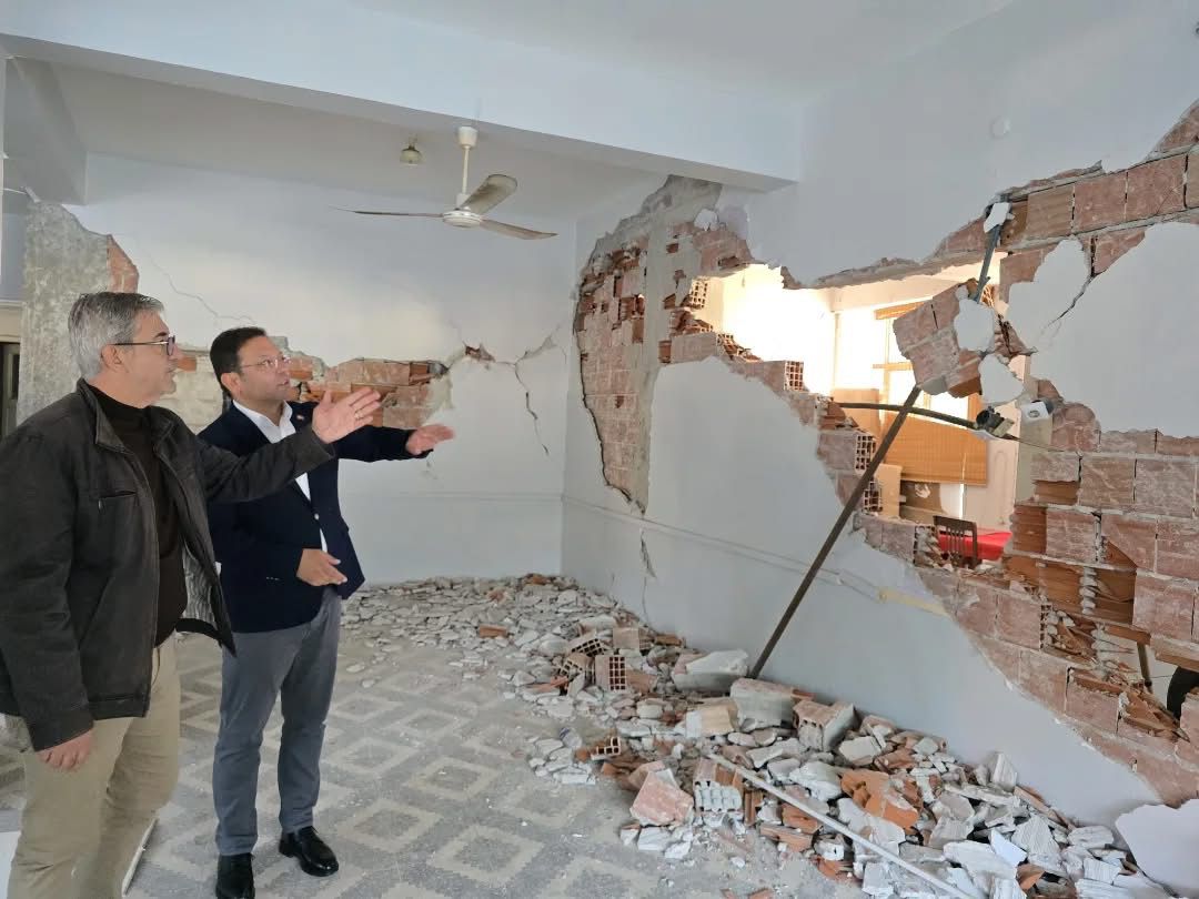 CHP Balıkesir İl Başkanı Erden Köybaşı: “Sındırgı ölmek üzere, acilen afet bölgesi ilan edilmelidir