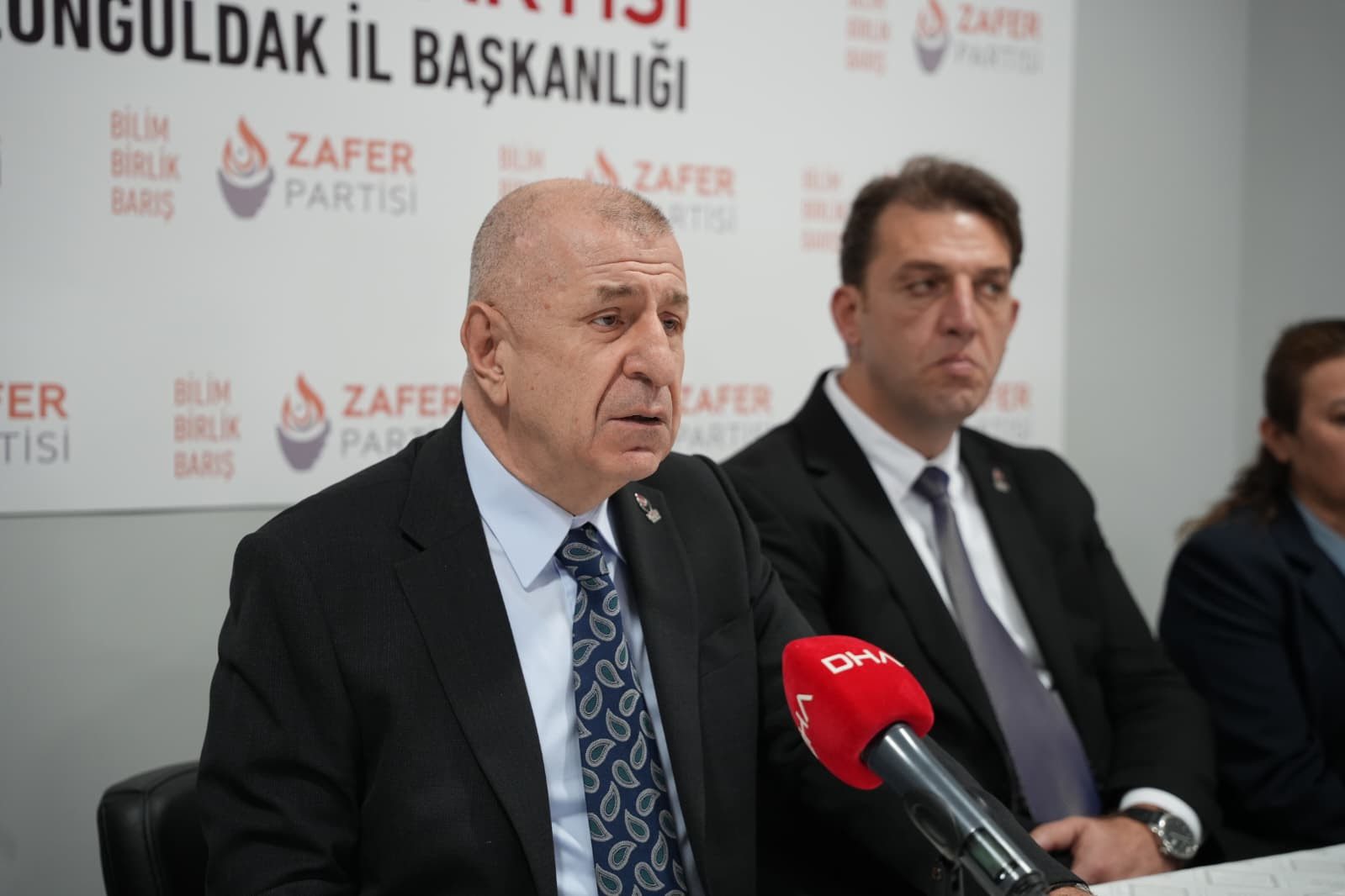 Öcalan’ın pis elini sıkacak mısınız? Abdullah Bey mi diyeceksiniz?