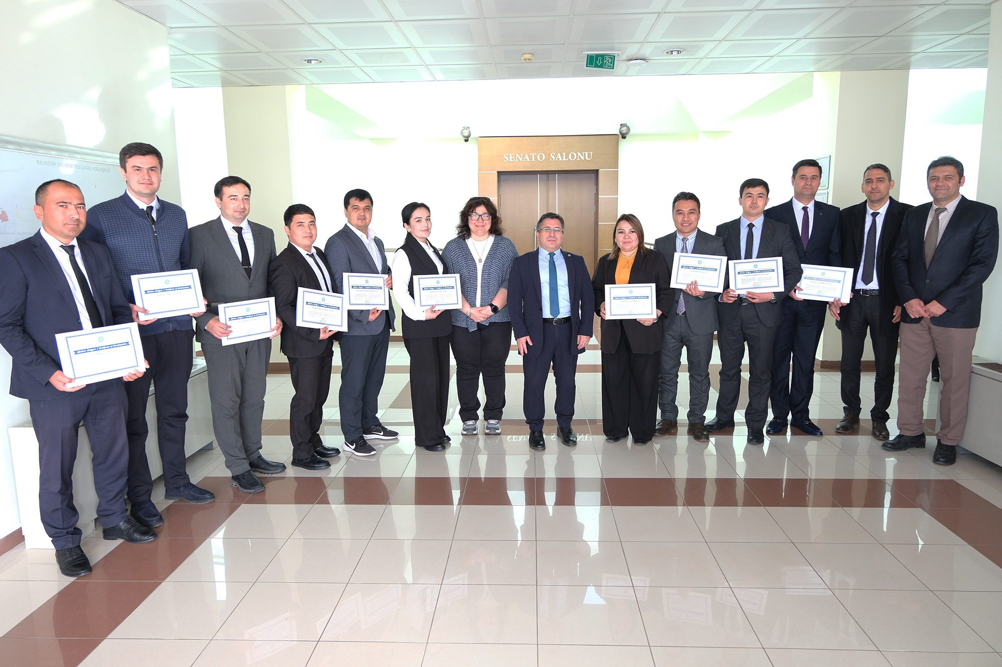 Uluslararası Akademik İş Birliğine Yeni Katkı: Özbekistan’ın En Başarılı  Araştırmacıları BAÜN’den Sertifikalarını Aldı