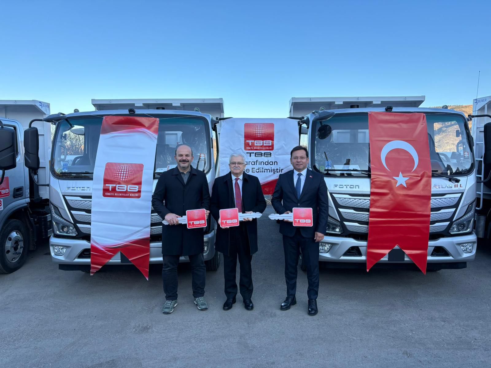 BURHANİYE BELEDİYESİ ARAÇ FİLOSUNU GÜÇLENDİRİYOR