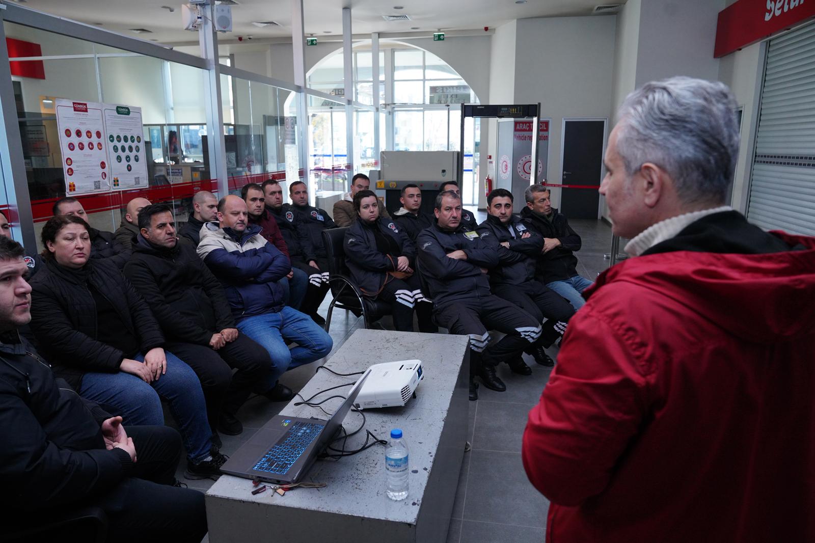 Ayvalık Deniz Hudut Kapısı’nda Görevli Personele Özel Eğitim