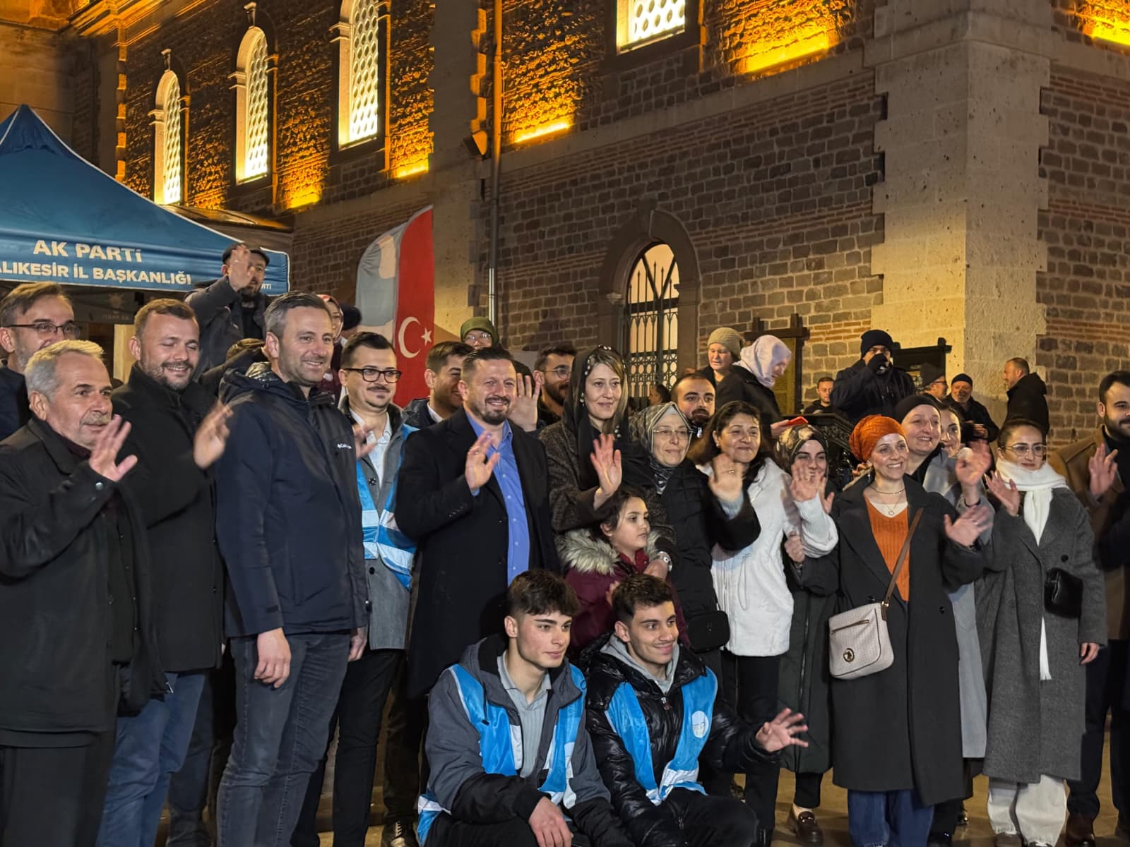 AK Parti Teşkilatlarından Miraç Kandili’nde Gönüllere Dokunan Buluşma